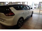 Renault Grand Scenic bei Sportwagen.expert - Abbildung (4 / 10) Renault Grand Scenic bei Sportwagen.expert - Abbildung (4 / 10)