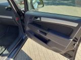 Opel Zafira bei Sportwagen.expert - Abbildung (14 / 15)