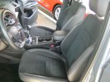 Ford Kuga bei Sportwagen.expert - Abbildung (7 / 15)