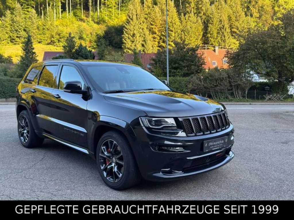 Jeep Grand Cherokee bei Sportwagen.expert - Hauptabbildung Jeep Grand Cherokee bei Sportwagen.expert - Hauptabbildung