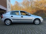 Opel Astra bei Sportwagen.expert - Abbildung (9 / 15)