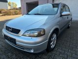 Opel Astra bei Sportwagen.expert - Abbildung (3 / 15)
