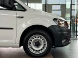 VW Caddy bei Sportwagen.expert - Abbildung (14 / 15)