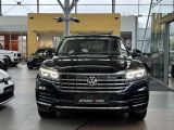 VW Touareg bei Sportwagen.expert - Abbildung (8 / 15)