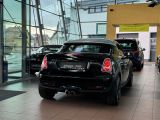 Mini Cooper S bei Sportwagen.expert - Abbildung (4 / 15)