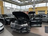 VW Touareg bei Sportwagen.expert - Abbildung (2 / 15)