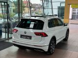 VW Tiguan bei Sportwagen.expert - Abbildung (11 / 15)