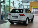 VW Tiguan bei Sportwagen.expert - Abbildung (4 / 15)