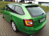 Skoda Octavia bei Sportwagen.expert - Abbildung (4 / 9)