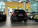 Audi Q3 bei Sportwagen.expert - Abbildung (6 / 15)