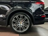 Porsche Cayenne bei Sportwagen.expert - Abbildung (13 / 15)