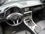 Mercedes-Benz SLK-Klasse bei Sportwagen.expert - Abbildung (11 / 15)