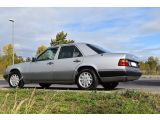 Mercedes-Benz E-Klasse bei Sportwagen.expert - Abbildung (7 / 10)