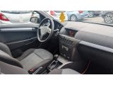 Opel Astra bei Sportwagen.expert - Abbildung (6 / 9)