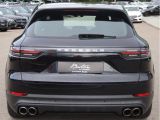 Porsche Cayenne bei Sportwagen.expert - Abbildung (4 / 15)