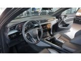 Audi e-tron bei Sportwagen.expert - Abbildung (8 / 15)