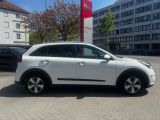 Kia Niro bei Sportwagen.expert - Abbildung (4 / 15)