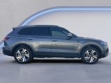 VW Touareg bei Sportwagen.expert - Abbildung (6 / 15)