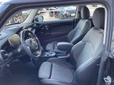 Mini Cooper bei Sportwagen.expert - Abbildung (6 / 10)