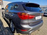 BMW X1 bei Sportwagen.expert - Abbildung (4 / 10)