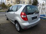 Mercedes-Benz A-Klasse bei Sportwagen.expert - Abbildung (4 / 10)