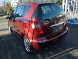 Mercedes-Benz A-Klasse bei Sportwagen.expert - Abbildung (4 / 10)