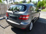 Mercedes-Benz B-Klasse bei Sportwagen.expert - Abbildung (6 / 10)