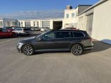 VW Passat bei Sportwagen.expert - Abbildung (3 / 15)