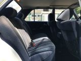 Mercedes-Benz 230 bei Sportwagen.expert - Abbildung (14 / 15)