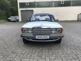 Mercedes-Benz 230 bei Sportwagen.expert - Abbildung (3 / 15)