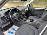 VW Touareg bei Sportwagen.expert - Abbildung (9 / 15)