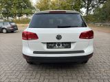 VW Touareg bei Sportwagen.expert - Abbildung (6 / 15)