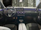 Mercedes-Benz A-Klasse bei Sportwagen.expert - Abbildung (8 / 15)