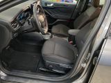 Ford Focus Turnier bei Sportwagen.expert - Abbildung (4 / 14)
