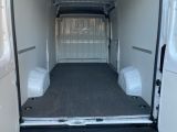 Opel Movano bei Sportwagen.expert - Abbildung (9 / 13)