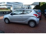 Hyundai i20 bei Sportwagen.expert - Abbildung (6 / 15)