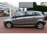 Mercedes-Benz B-Klasse bei Sportwagen.expert - Abbildung (6 / 15)