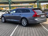 Volvo V90 bei Sportwagen.expert - Abbildung (8 / 15)