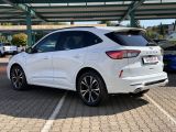 Ford Kuga bei Sportwagen.expert - Abbildung (8 / 15)