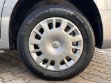 Opel Combo bei Sportwagen.expert - Abbildung (9 / 15)