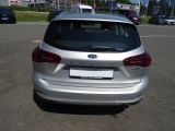 Ford Focus Turnier bei Sportwagen.expert - Abbildung (7 / 15)