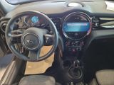 Mini Cooper bei Sportwagen.expert - Abbildung (13 / 15)