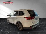 Mitsubishi Outlander bei Sportwagen.expert - Abbildung (3 / 15)