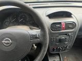 Opel Combo bei Sportwagen.expert - Abbildung (9 / 12)