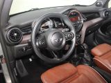 Mini Cooper bei Sportwagen.expert - Abbildung (14 / 15)