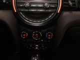 Mini Cooper bei Sportwagen.expert - Abbildung (7 / 15)