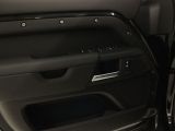 Land Rover Defender bei Sportwagen.expert - Abbildung (12 / 15)