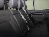 Land Rover Defender bei Sportwagen.expert - Abbildung (9 / 15)