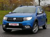 Dacia Sandero bei Sportwagen.expert - Abbildung (2 / 15)