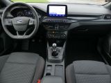 Ford Focus Turnier bei Sportwagen.expert - Abbildung (8 / 15)